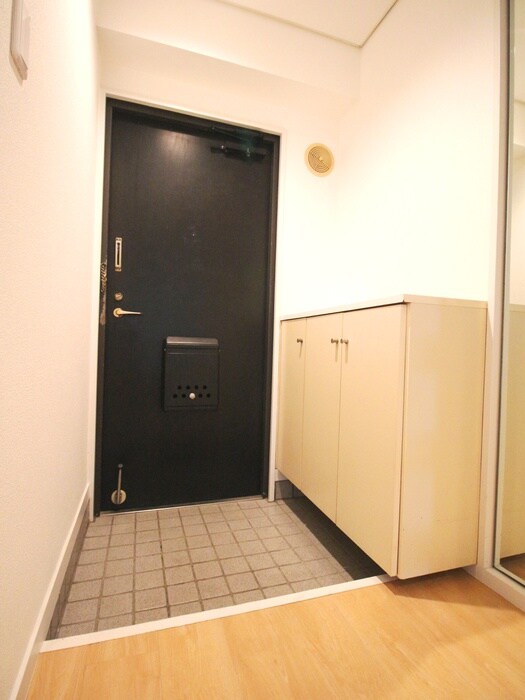 物件内観写真20　(玄関)