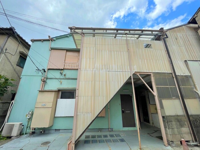 物件外観写真2　(外観写真)