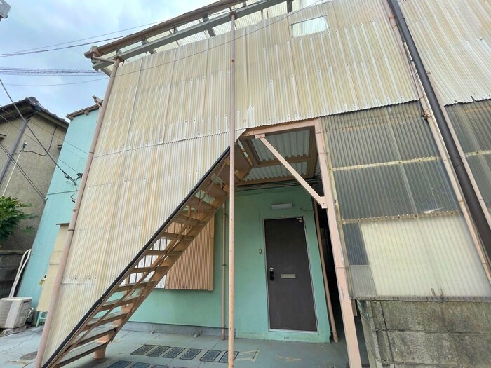 物件外観写真5　(外観写真)