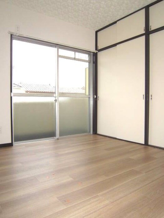 物件内観写真5　(居室)