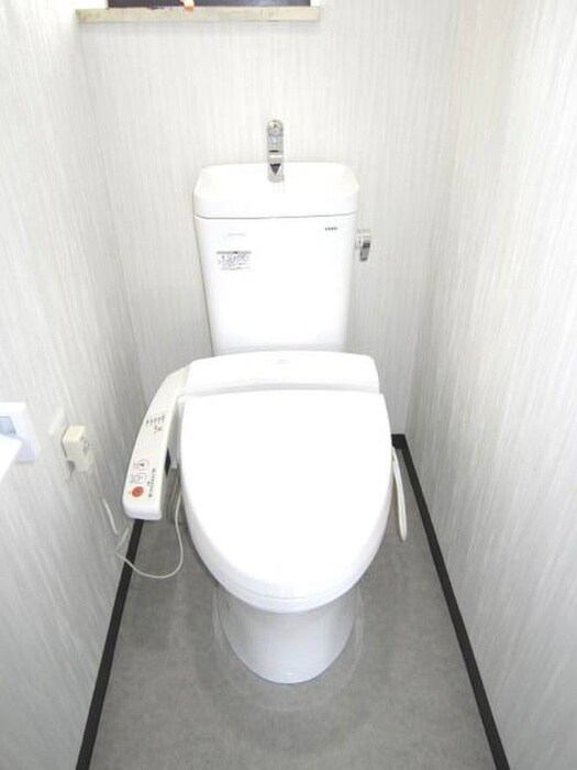 物件内観写真12　(トイレ)