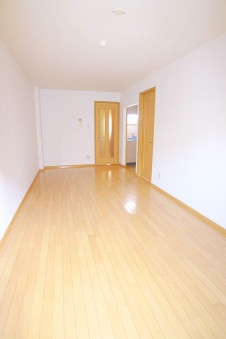 物件内観写真3　(居室)