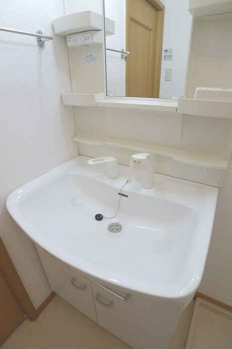 物件内観写真7　(洗面)