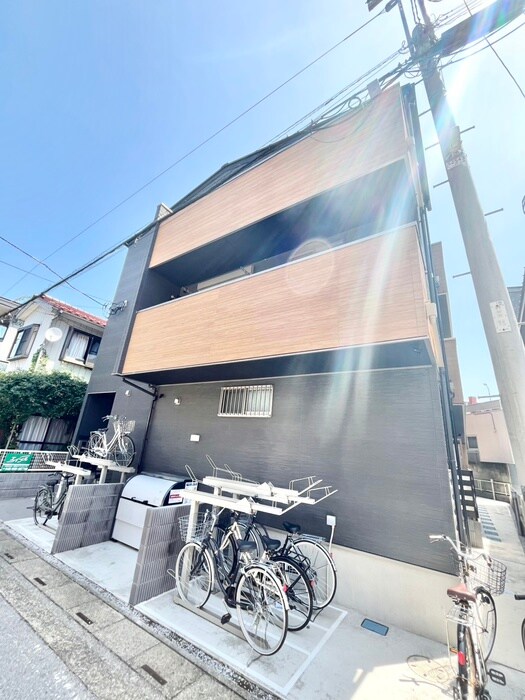 物件外観写真1　(外観写真)