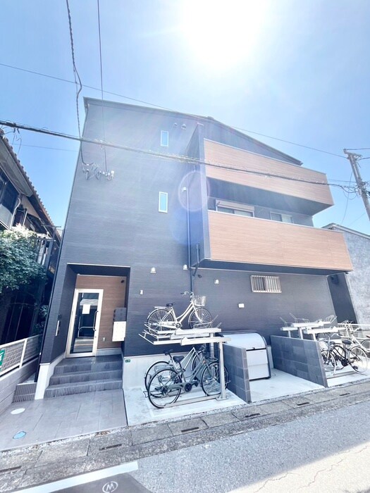 物件外観写真2　(外観写真)