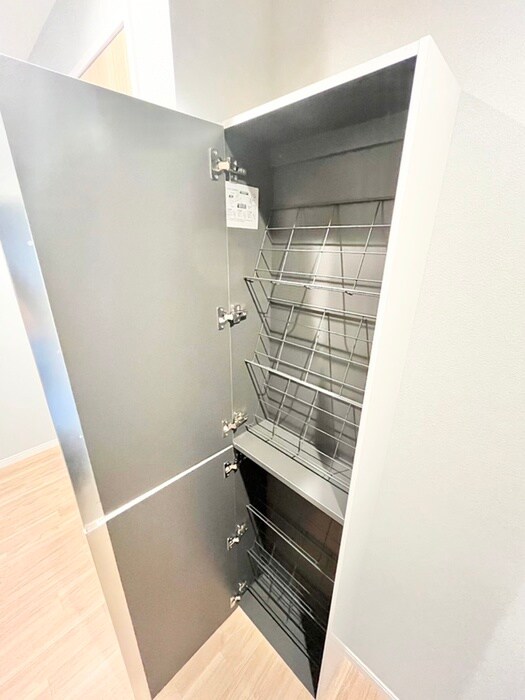 物件内観写真17　(靴箱)