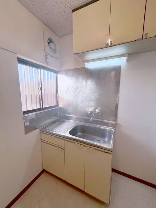 物件内観写真8　(キッチン)