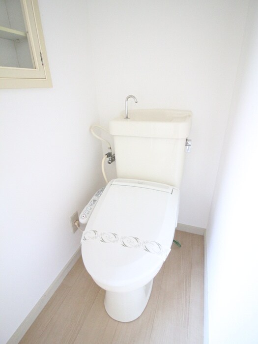 物件内観写真11　(トイレ)