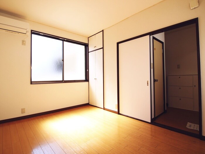 物件内観写真18　(居室)