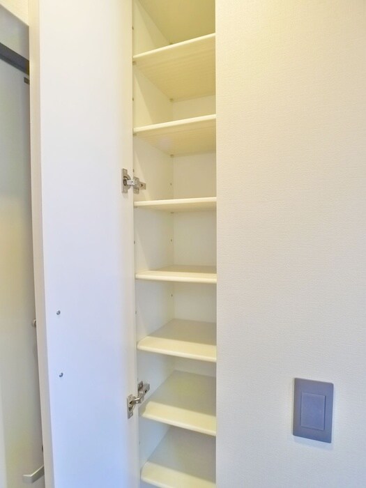 物件内観写真15　(靴箱)