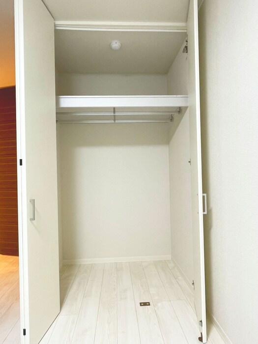 物件内観写真11　(収納)