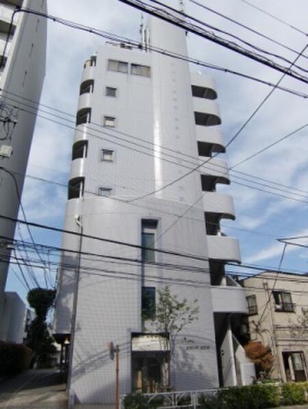 オーガストハウス外観写真