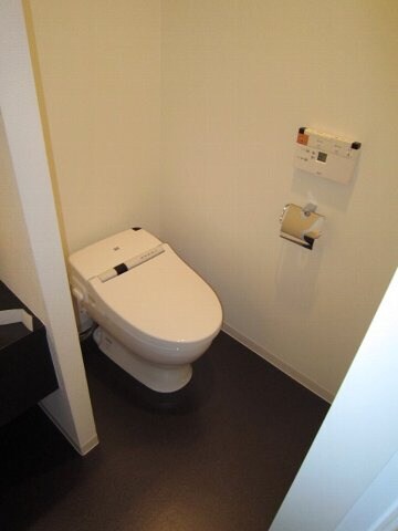 物件内観写真10　(トイレ)