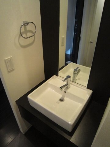 物件内観写真12　(洗面)