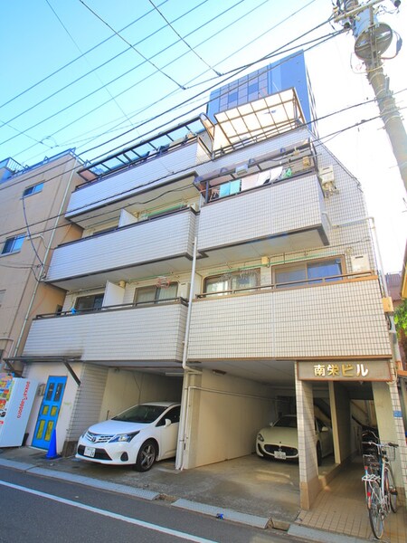 南栄ビル外観写真