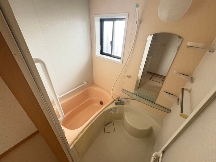 物件内観写真10　(バス／シャワールーム等)