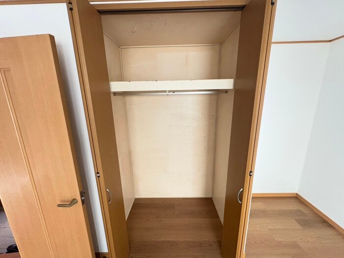物件内観写真13　(収納)