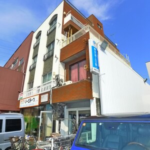 山崎ビル外観写真