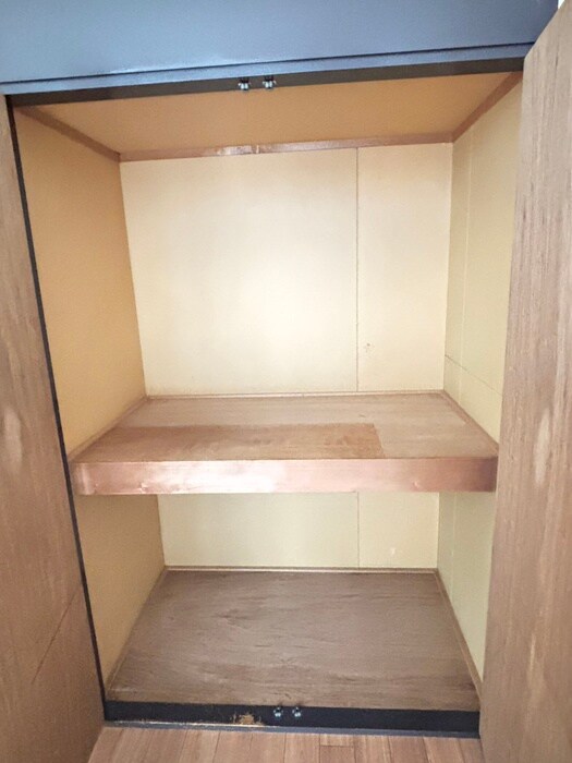 物件内観写真18　(収納)