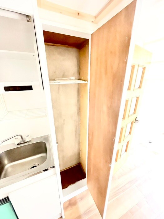 物件内観写真10　(収納)