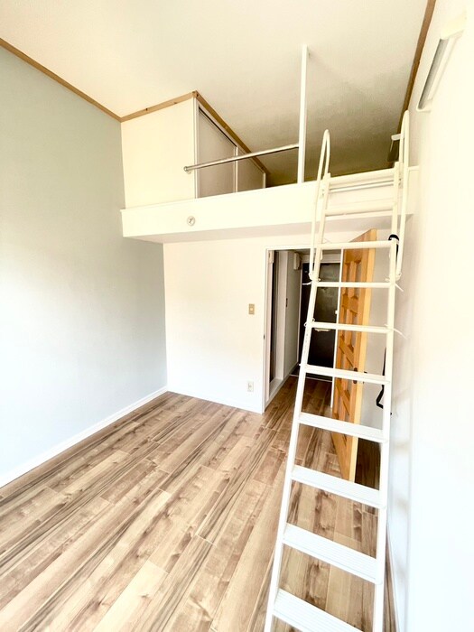 物件内観写真17　(居室)