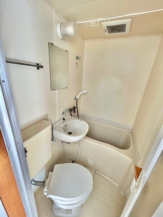 物件内観写真12　(バス／シャワールーム等)