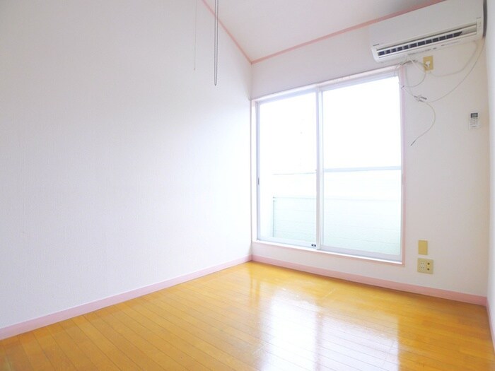 物件内観写真9　(室内からの展望)