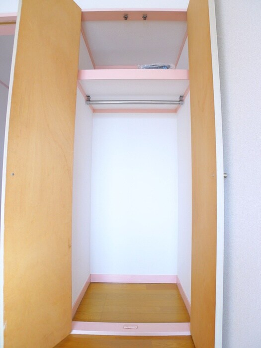 物件内観写真11　(収納)