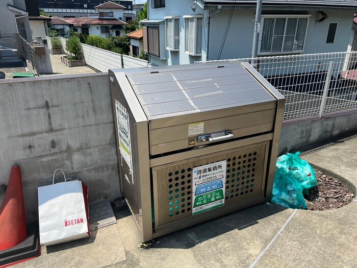 物件外観写真2　(建物設備)