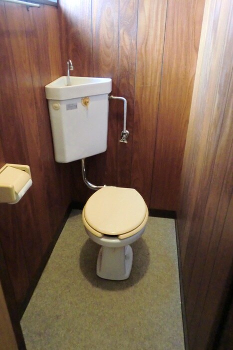 物件内観写真14　(トイレ)