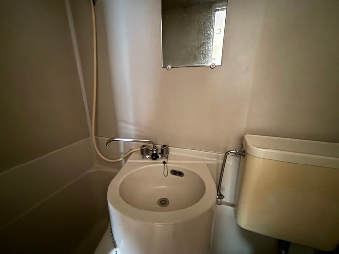 物件内観写真12　(洗面)