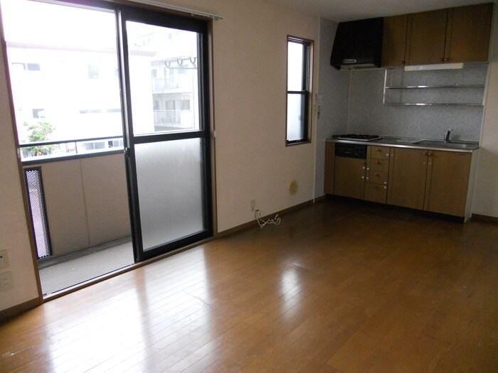 物件内観写真9　(居室)