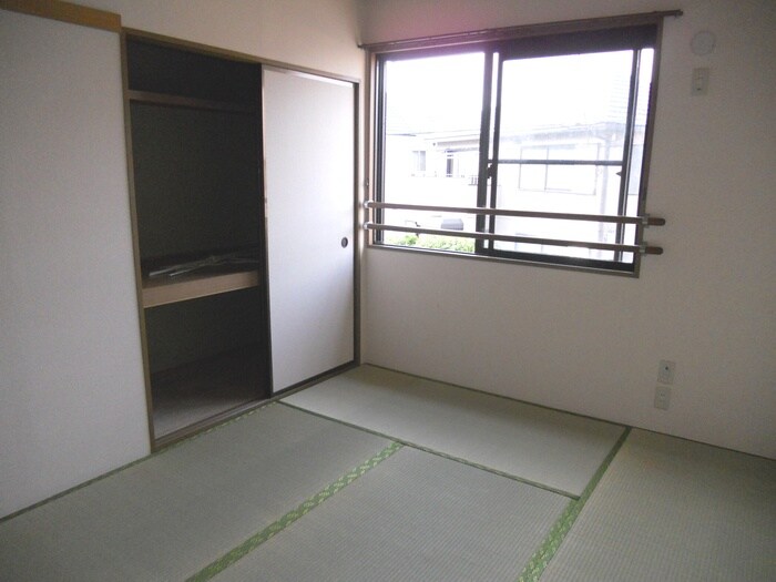 物件内観写真14　(居室)