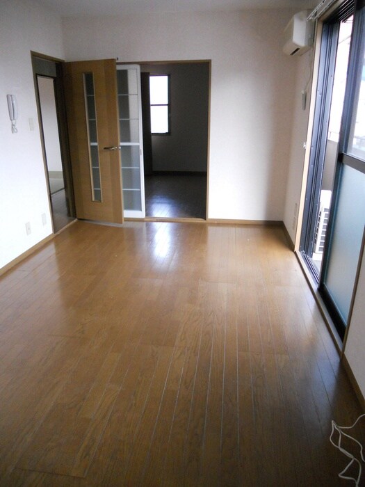 物件内観写真15　(居室)