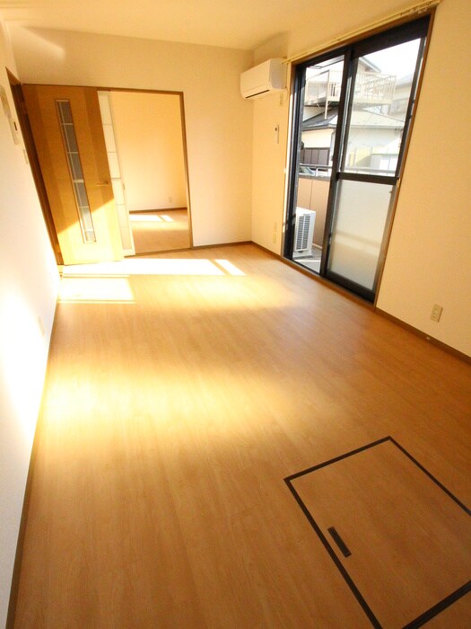 物件内観写真16　(居室)