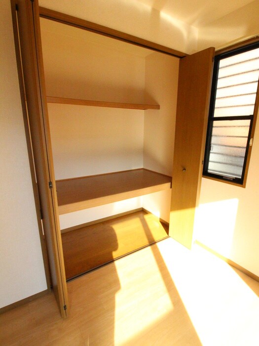 物件内観写真17　(収納)