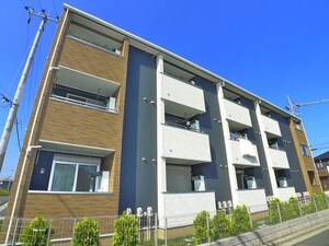 ノイクラール外観写真