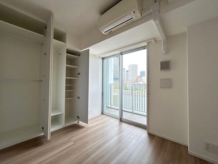 物件内観写真9　(居室)