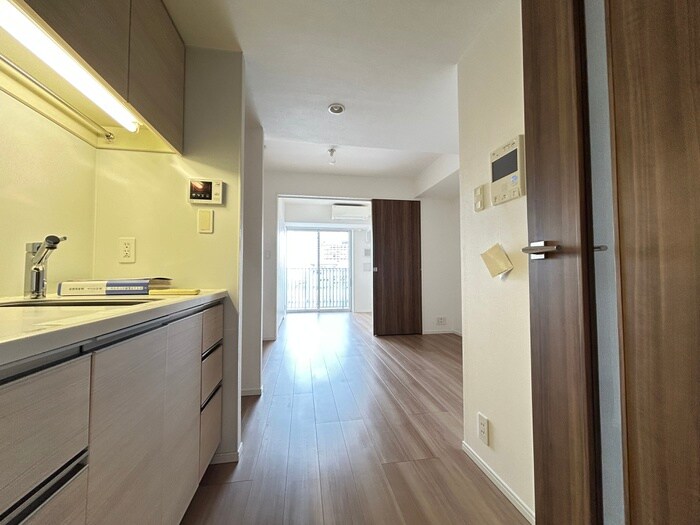 物件内観写真10　(廊下)