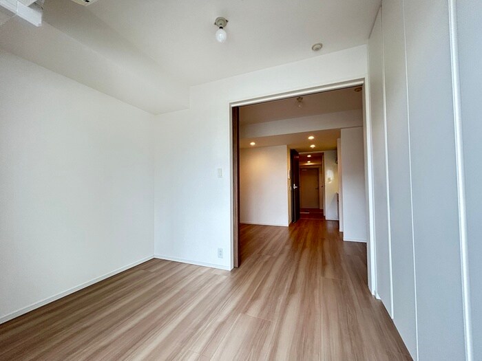 物件内観写真11　(居室)