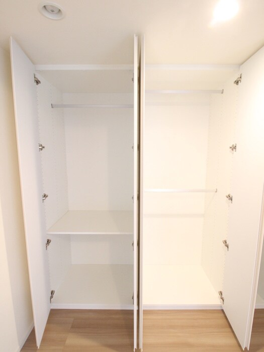 物件内観写真11　(収納)