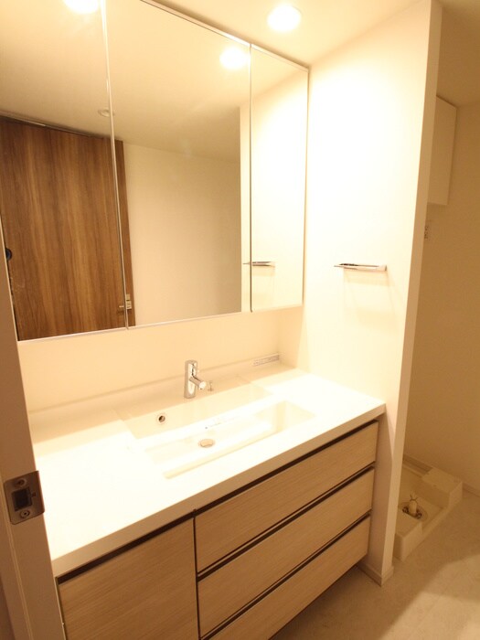 物件内観写真14　(洗面)