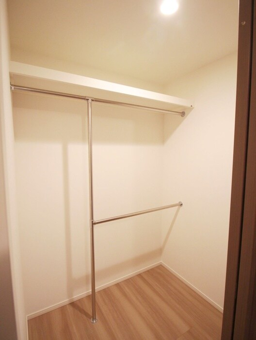 物件内観写真17　(収納)