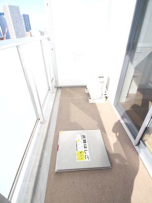 物件内観写真17　(ベランダ・バルコニー)