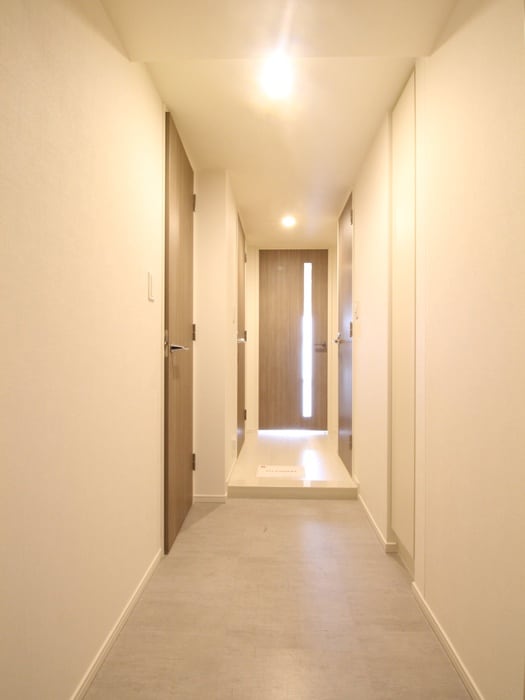 物件内観写真19　(玄関)