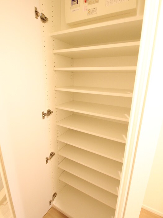 物件内観写真20　(靴箱)