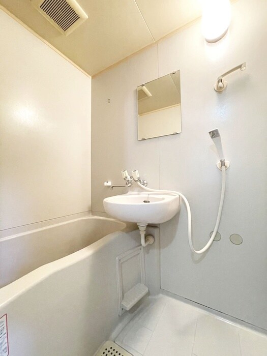 物件内観写真9　(バス／シャワールーム等)