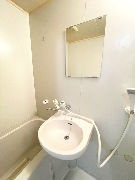 物件内観写真10　(洗面)