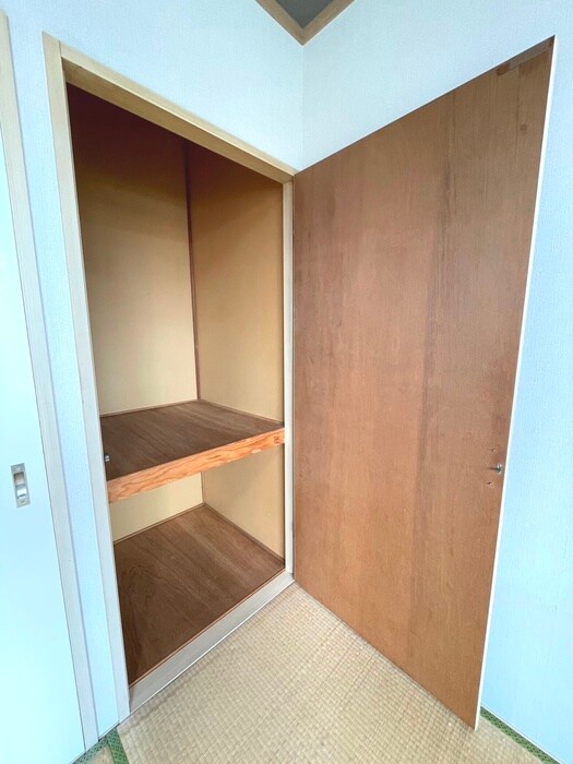 物件内観写真17　(収納)
