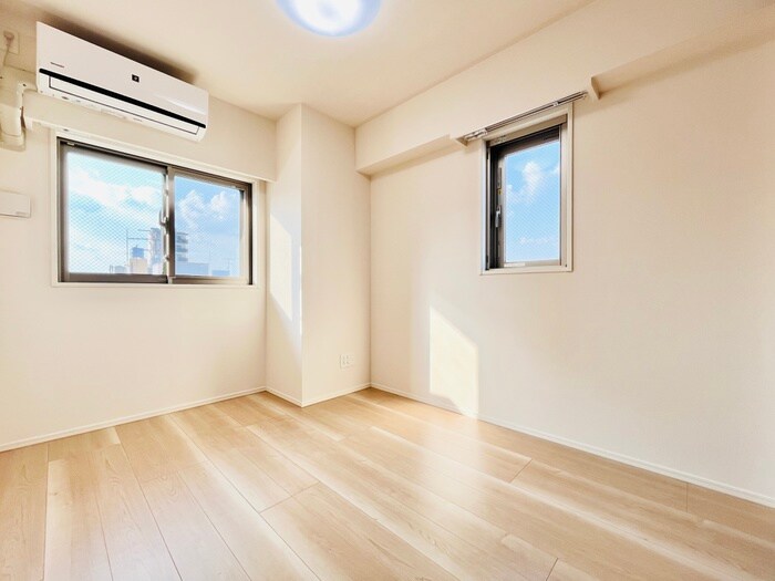 物件内観写真7　(居室)